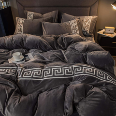 Luxury Aplic Work Velvet Duvet Set - Brown