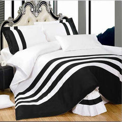 White & Black Stripe Duvet Set (220)
