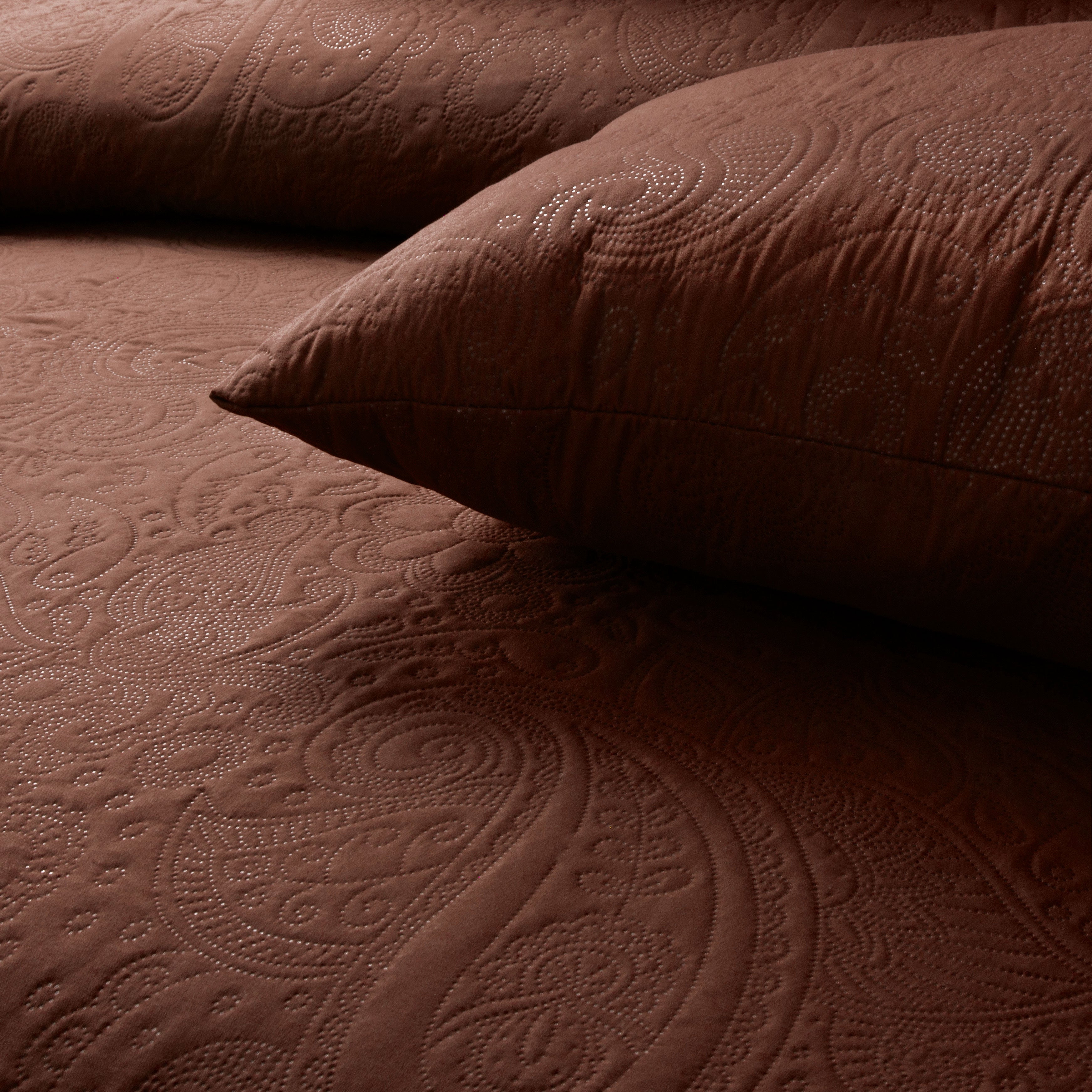 New Design 3 Pcs Ultrasonic Bedspread - Brown